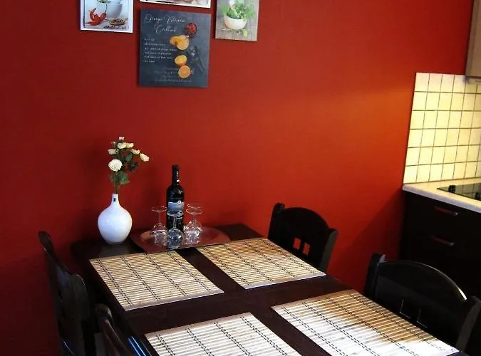 Estia Holiday Апартаменты Гитион